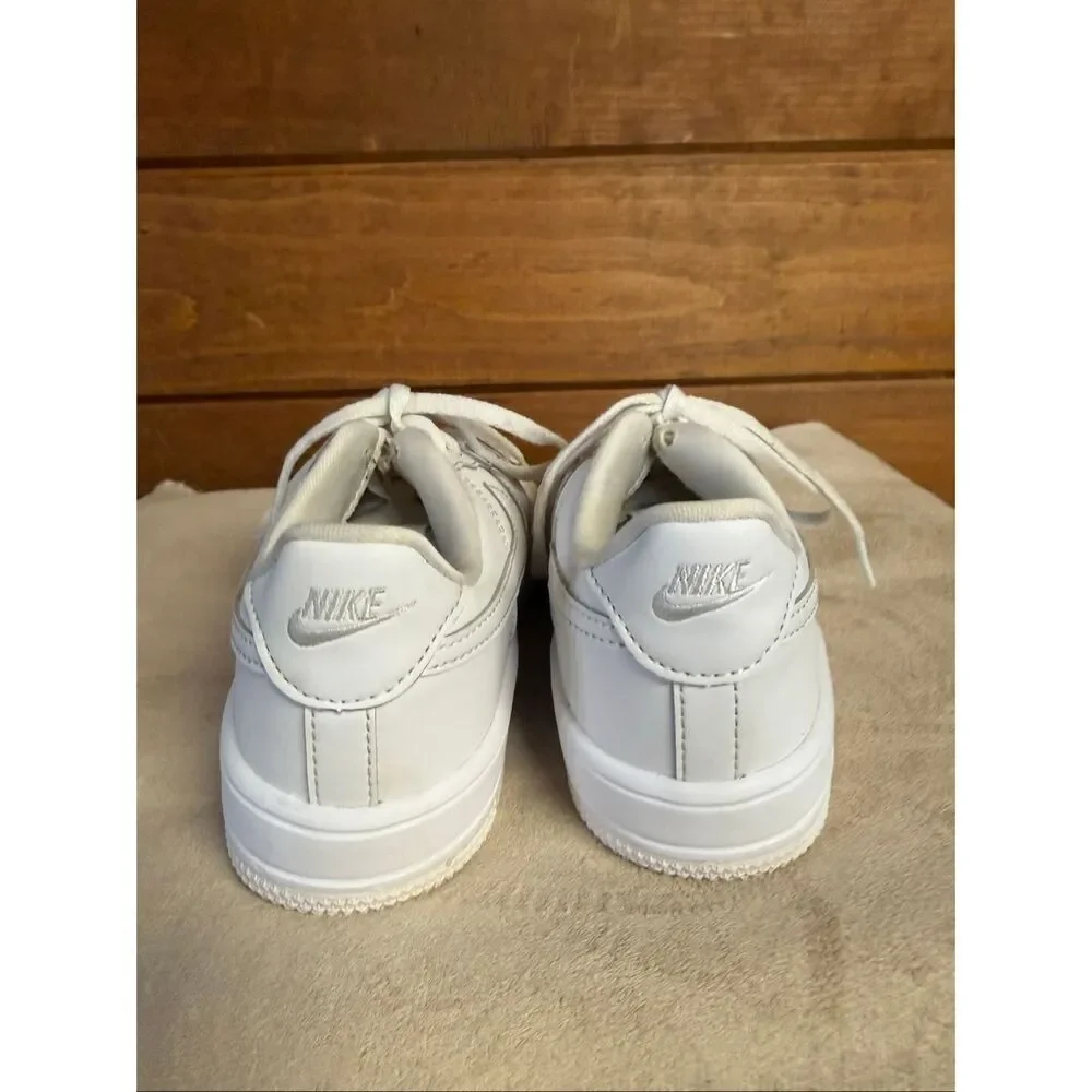 Nike Air Force 1 Low sneakers preschool size 1 Youth IF1673-100